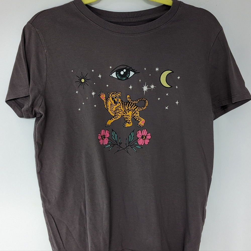 Shirt size Large